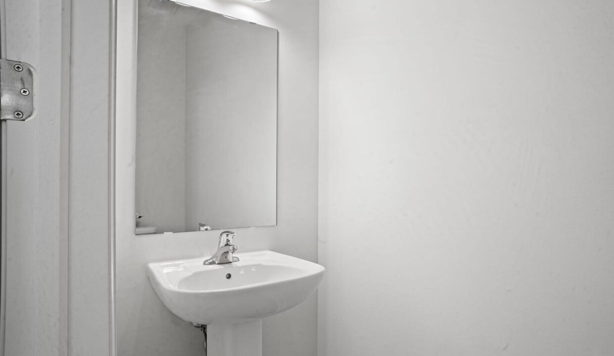 83e5d5aa-ee8b-4885-b006-3cf18629eecb-l.jpeg