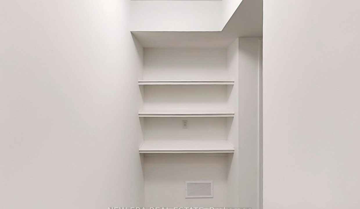 870257cc-9f41-4e94-abab-c358e4f1b3a7-l.jpeg