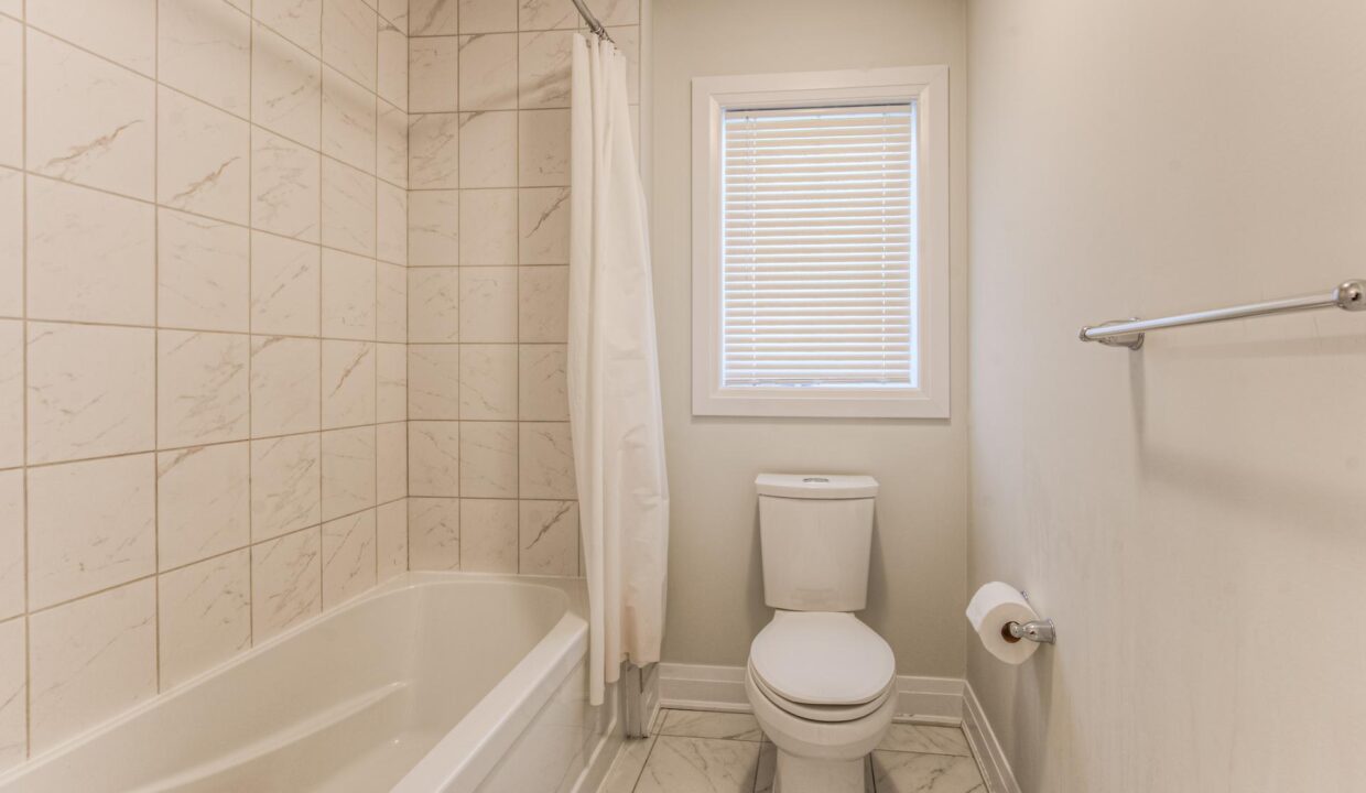 8879b242-c1b9-49ab-9724-e22c6550f01b-l.jpeg