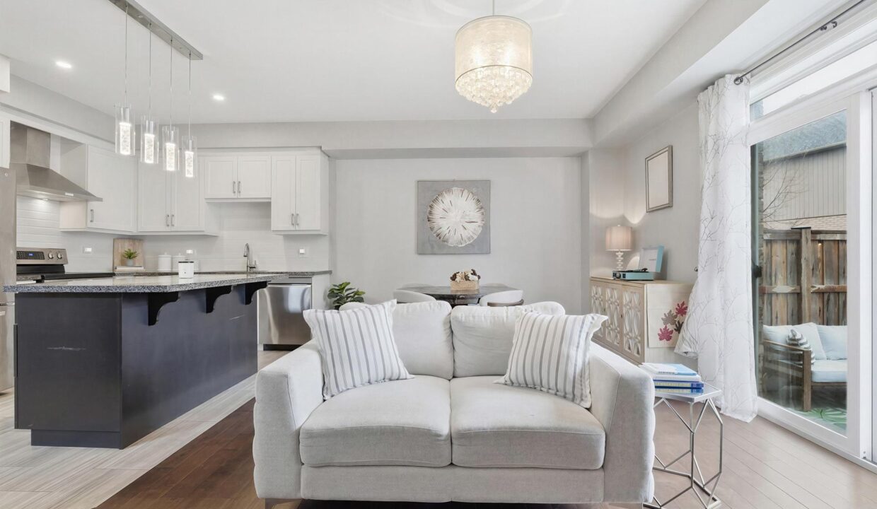 8bdccab6-72d9-40bf-bfe5-571f269d07f8-l.jpeg
