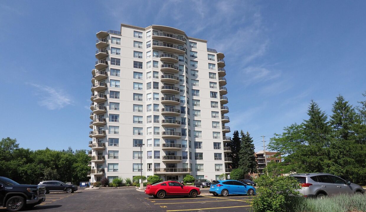8dc8dba3-2fd2-49e4-b1cf-3c2e4030b4c2-l.jpeg