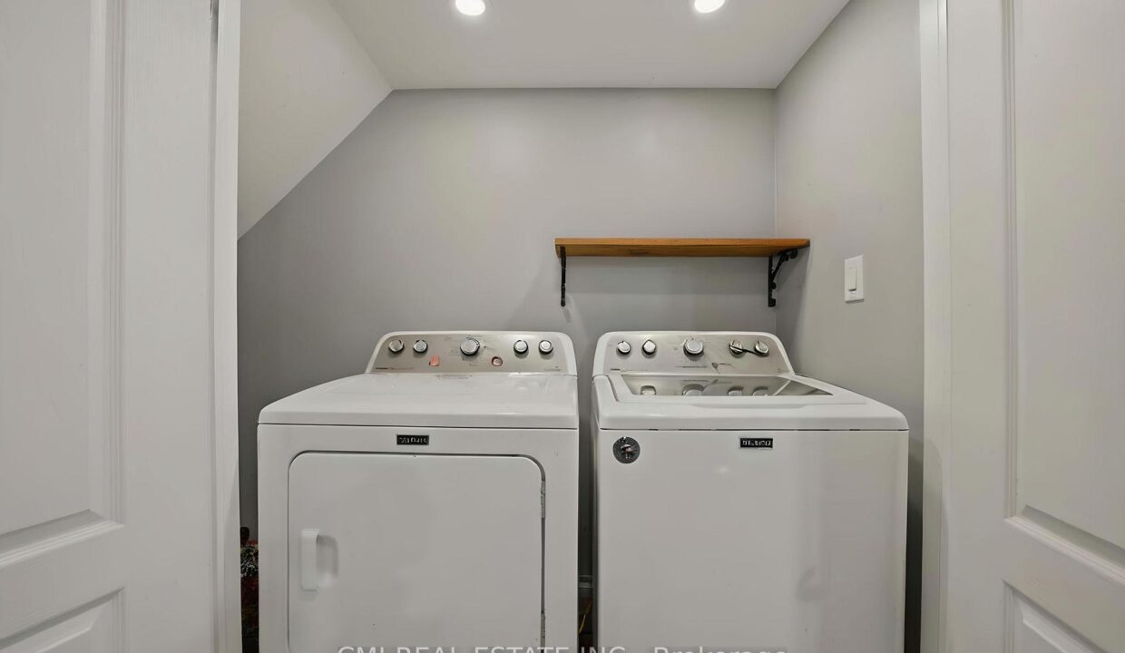 8eb574ea-0594-496f-9486-fbf6464ec631-l.jpeg