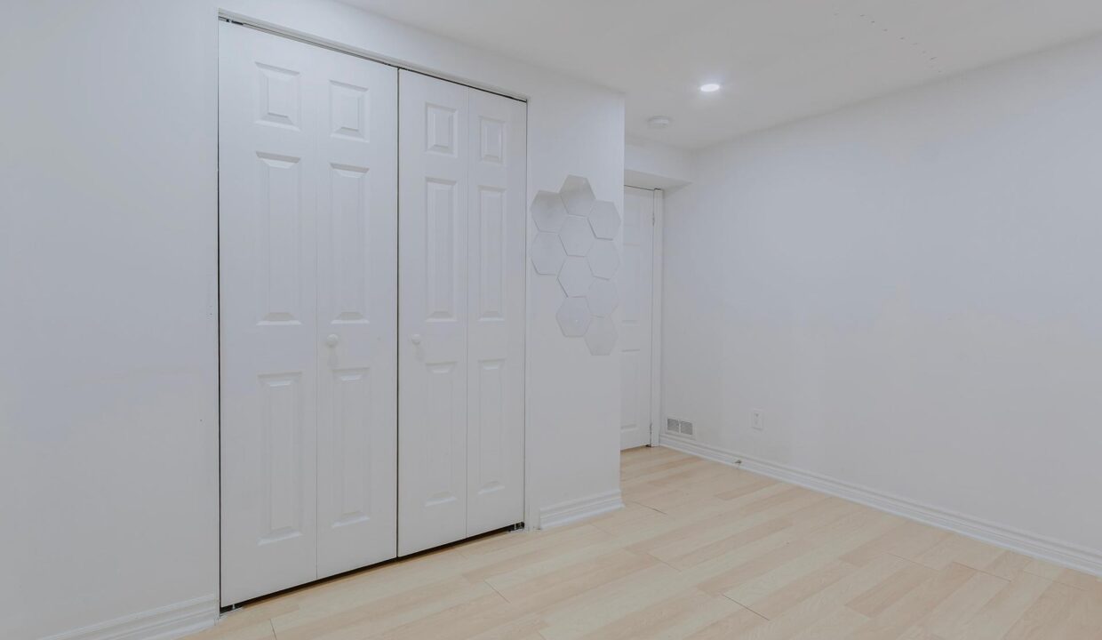 932dae0c-a342-4507-b758-6d78ef69d838-l.jpeg