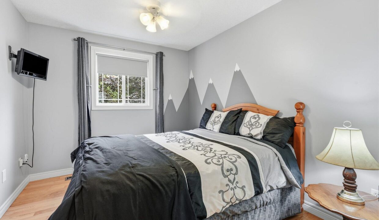 945e4f1d-3333-48ed-b43e-248bab4d8309-l.jpeg
