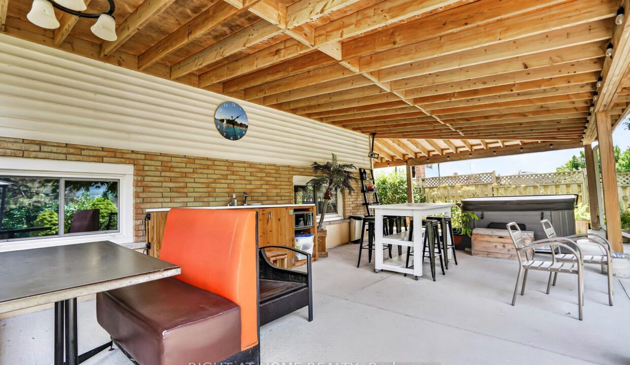 96beb96a-0b72-4743-9a86-0d244a40ee95-l.jpeg