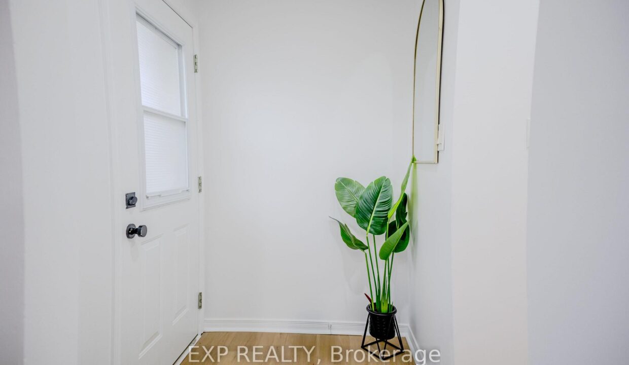 97bd377c-9588-4f21-abb6-c33580124deb-l.jpeg