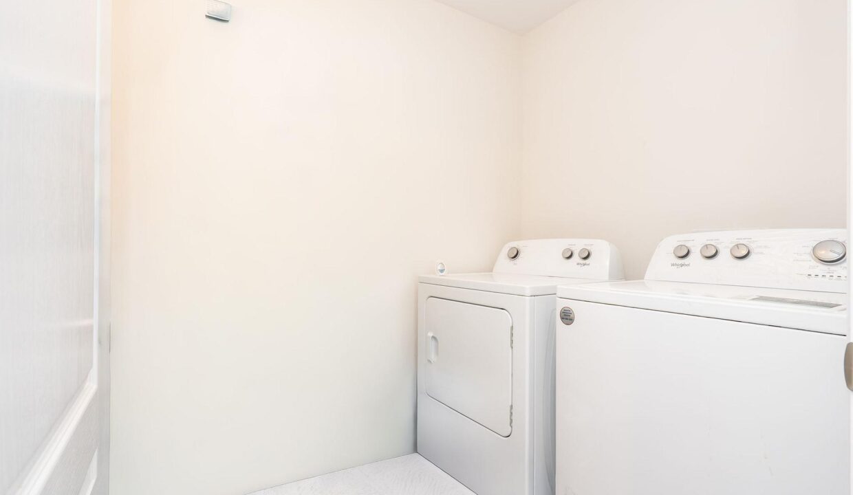 9a08d394-0b70-40e5-9331-aeabb44dd218-l.jpeg