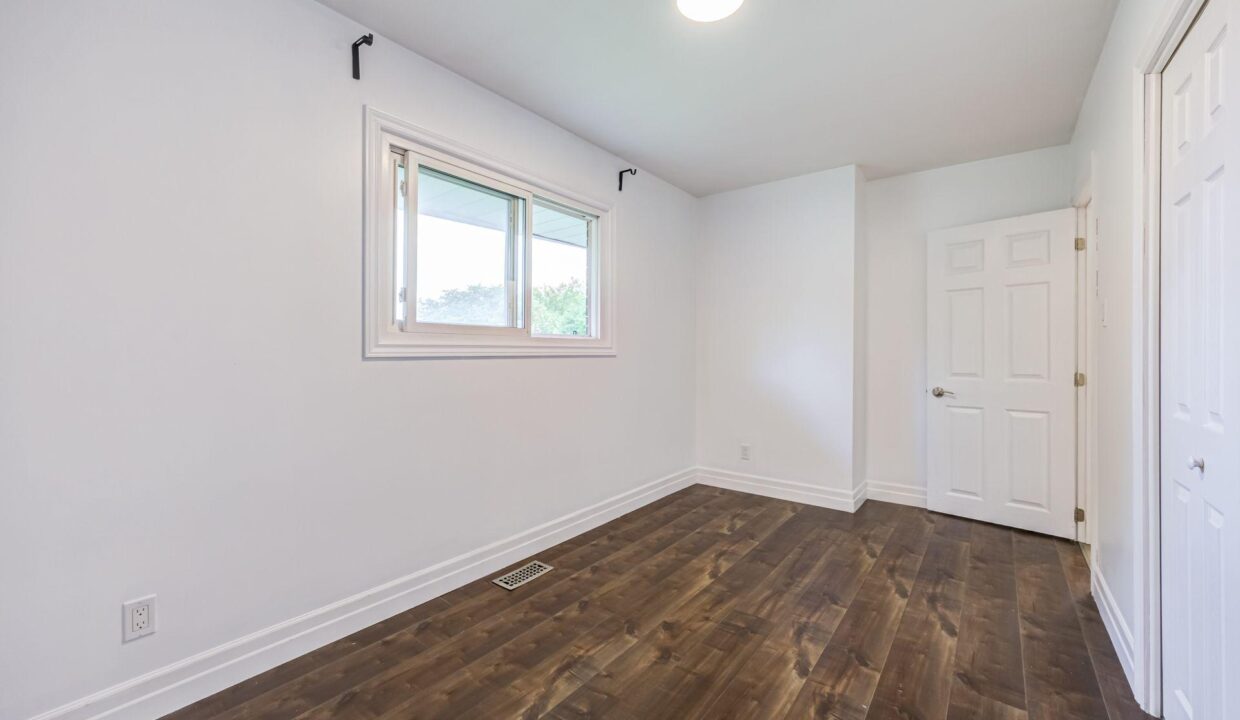 9a0e0889-bc25-4a0d-96ad-9a6567526d6d-l.jpeg