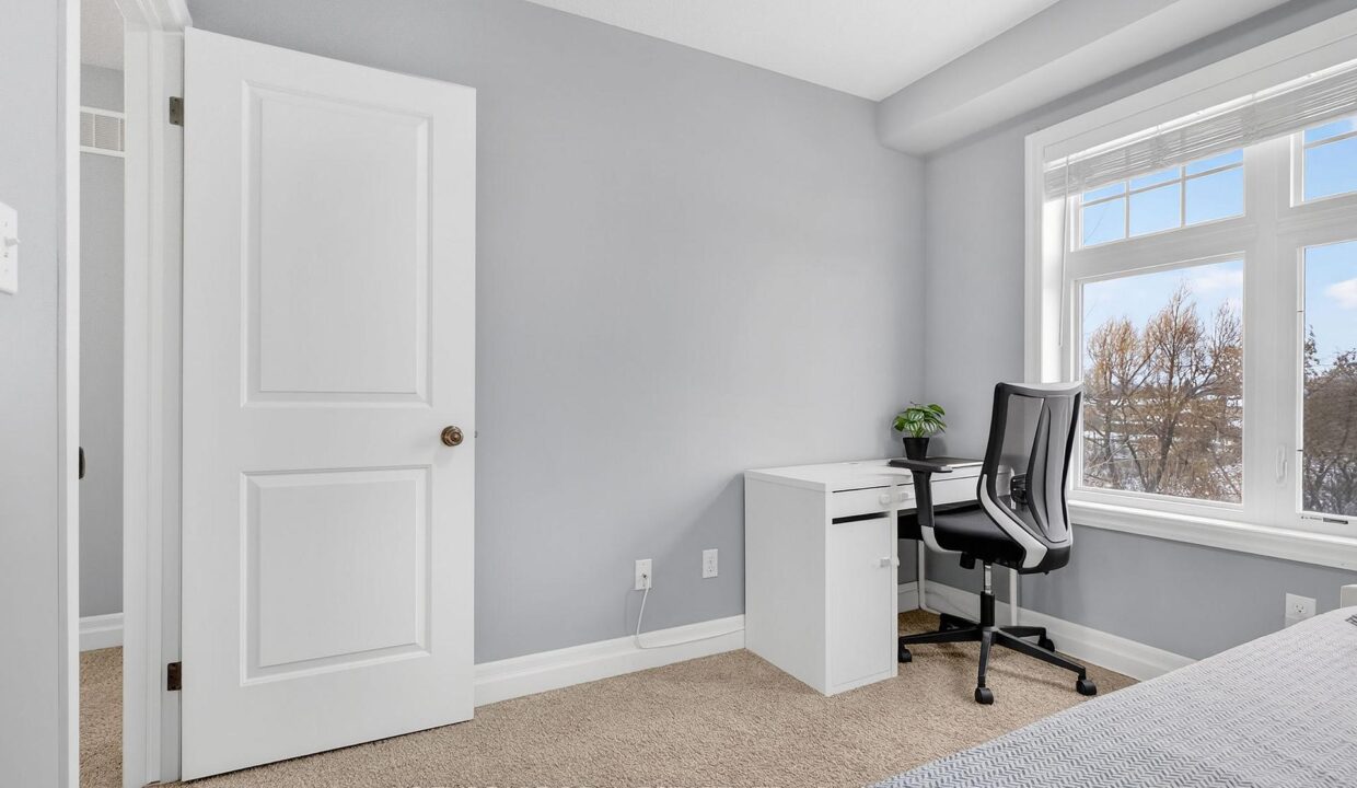 9d12b3c2-9ae9-4f94-a60c-0e85fb850486-l.jpeg