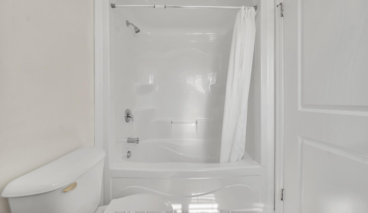 a095815e-8a16-4b1c-8ad7-b58dc7bf9b9e-l.jpeg
