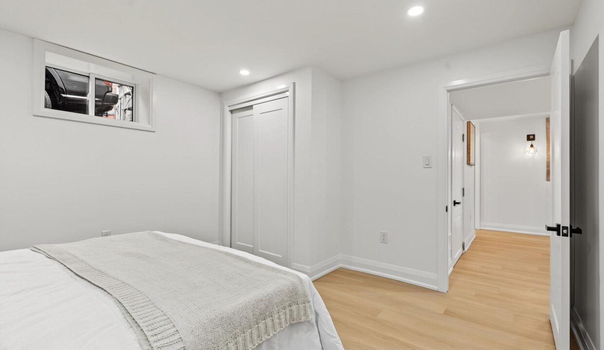 a12a8909-cd2f-4613-b57c-dc396ee38232-l.jpeg