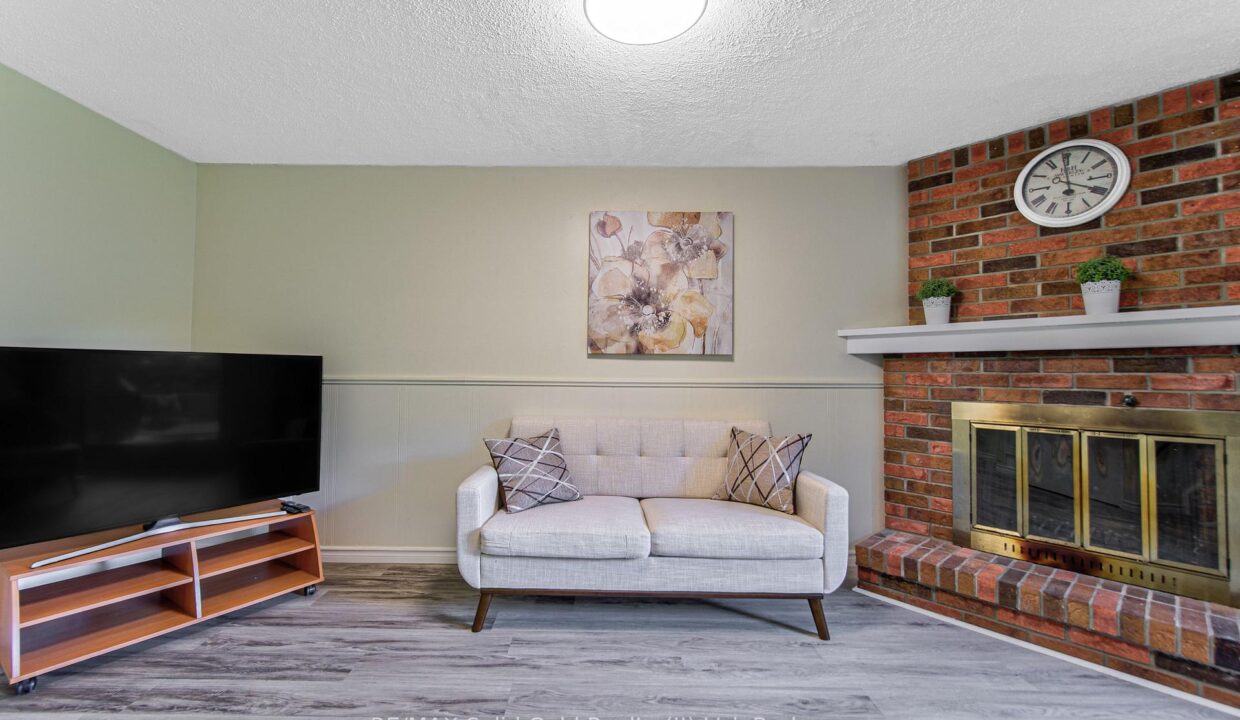 a34adc2e-bad6-40c9-82ff-d2a0c16a0e8c-l.jpeg