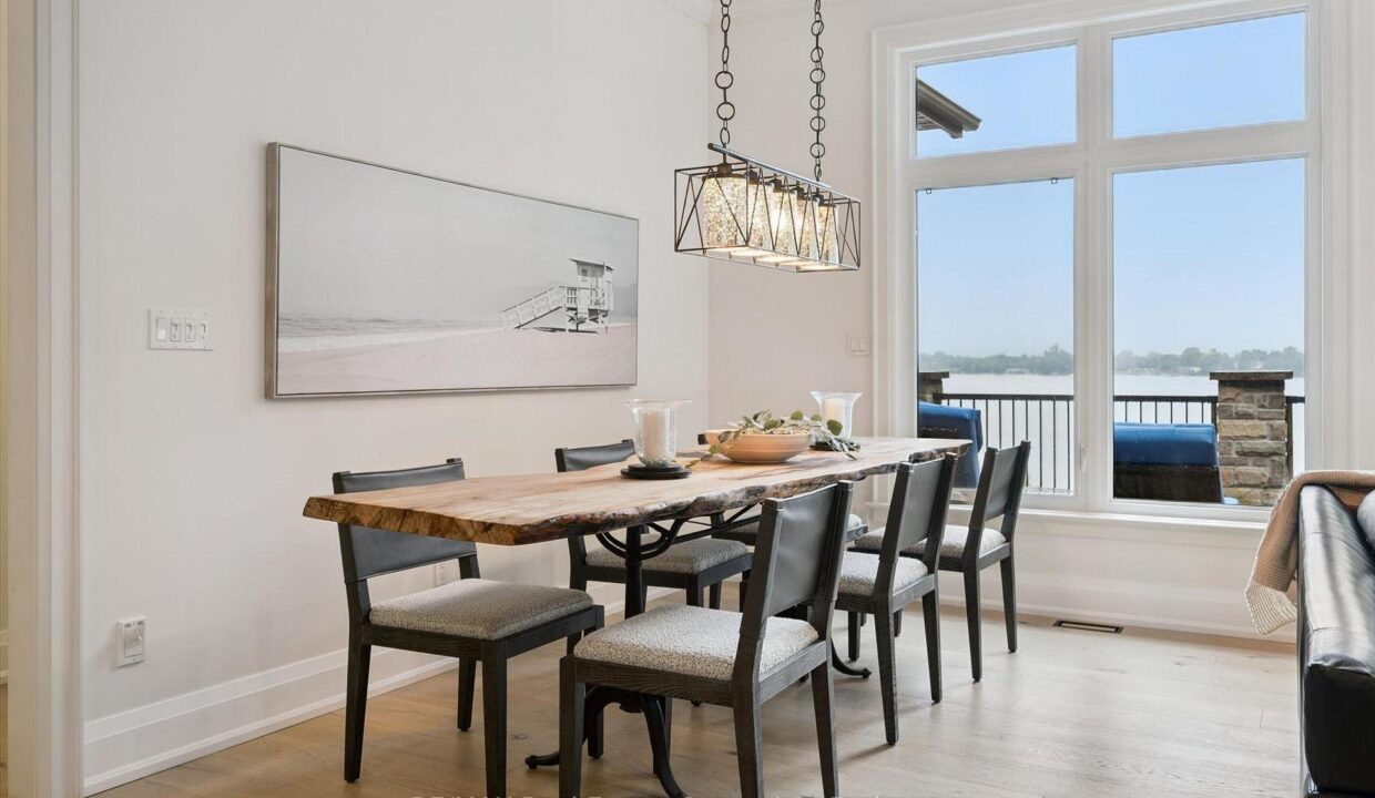 a558f7b8-6c5a-4dd1-8ba2-cc608f4b2f8f-l.jpeg
