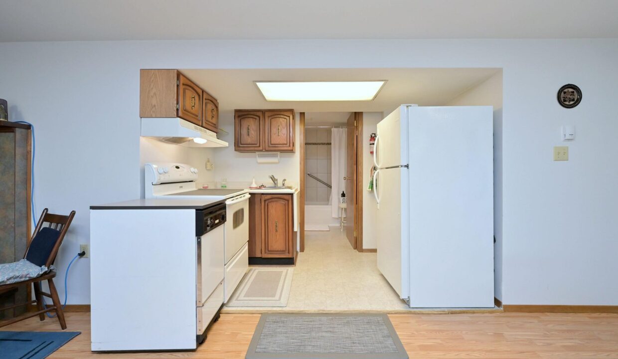 a89054a8-9f22-4556-ad8a-e3b95d248c7d-l.jpeg