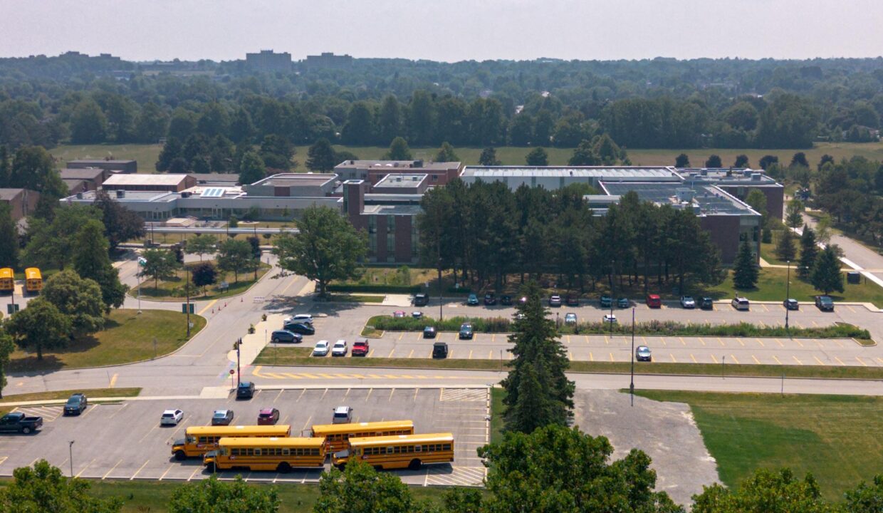 aae80ade-9a50-4436-b79e-03d21318e5f0-l.jpeg