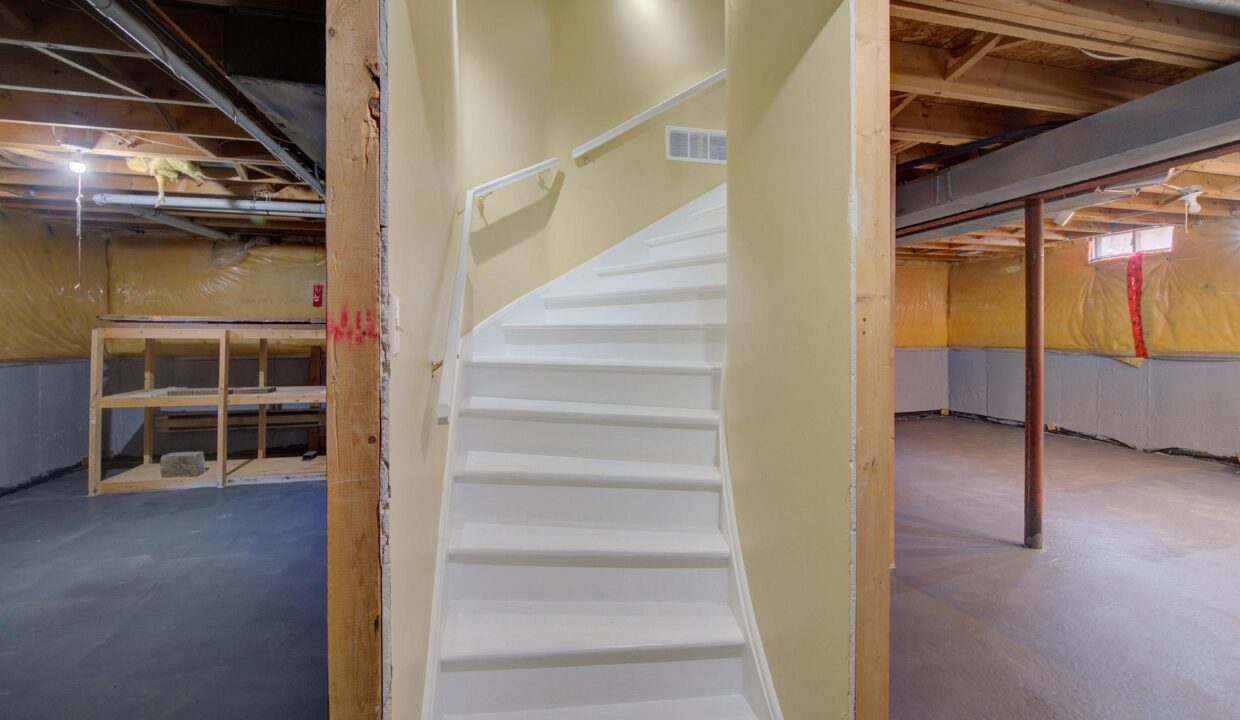 ae754b81-d504-46ed-9b16-56fff11ebd8f-l.jpeg