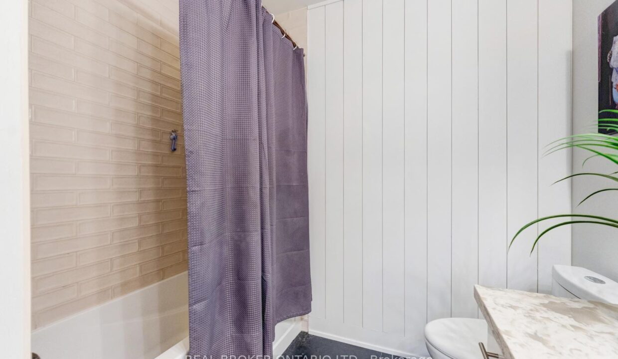 b38f1262-9098-499b-a0c0-260136f66bbb-l.jpeg