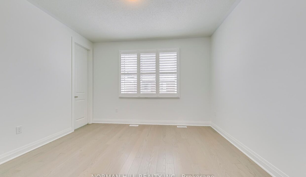 b5f19681-2185-4873-a87d-b5e50f0a81de-l.jpeg