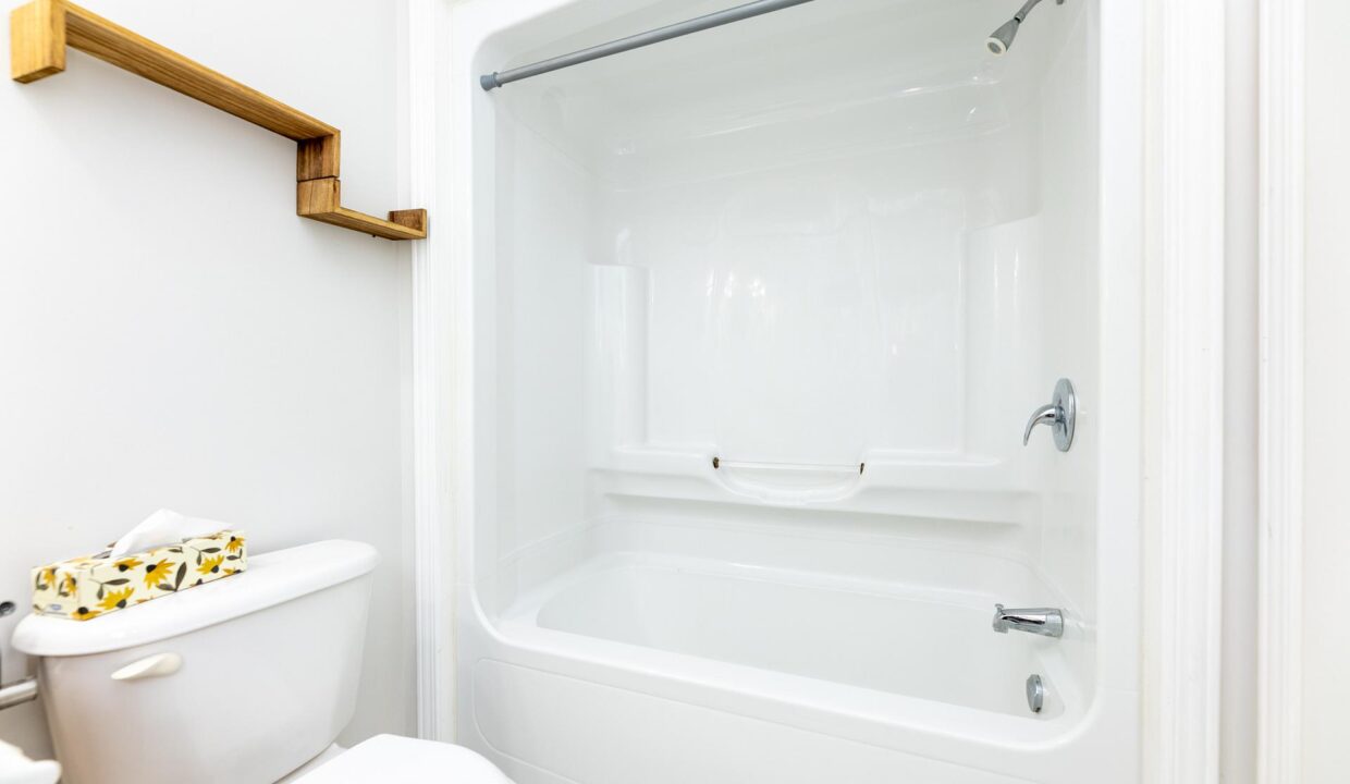 b92166f8-daa8-4af6-bed9-7bc51e17bed2-l.jpeg