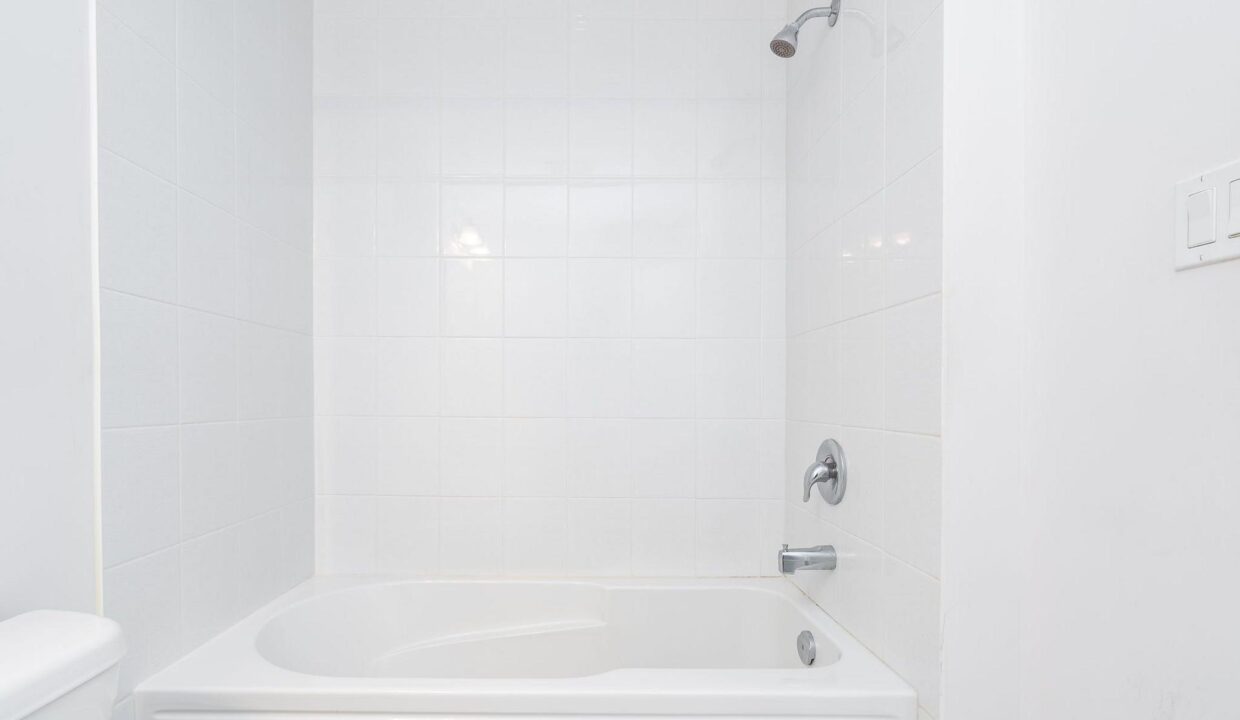 bb4ca88a-470f-443b-8917-4265deed34f6-l.jpeg