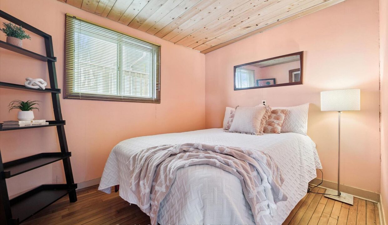 bf5a5617-6313-404a-b74c-42fcb44a91e7-l.jpeg