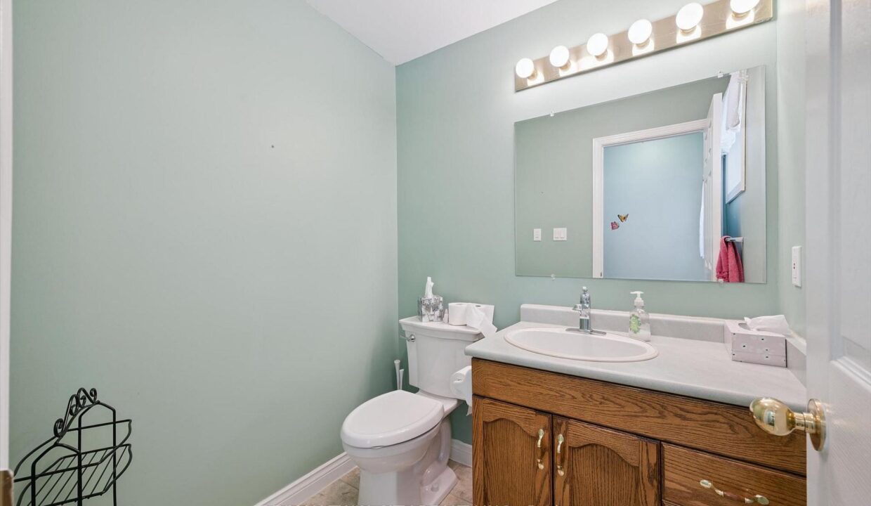 caa03096-d947-4e17-8154-f0d5c56ade2c-l.jpeg