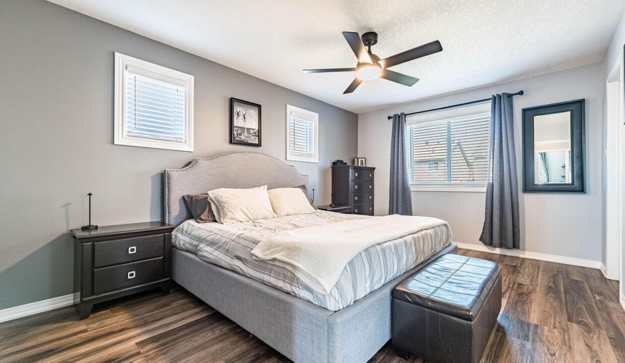 d1fe9a2d-cdd6-42dc-8221-4a39b2dffbff-l.jpeg