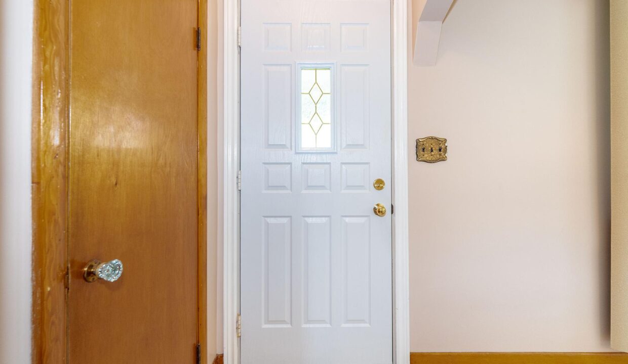 d23b1727-9226-4c0f-abf2-50722b8b5165-l.jpeg