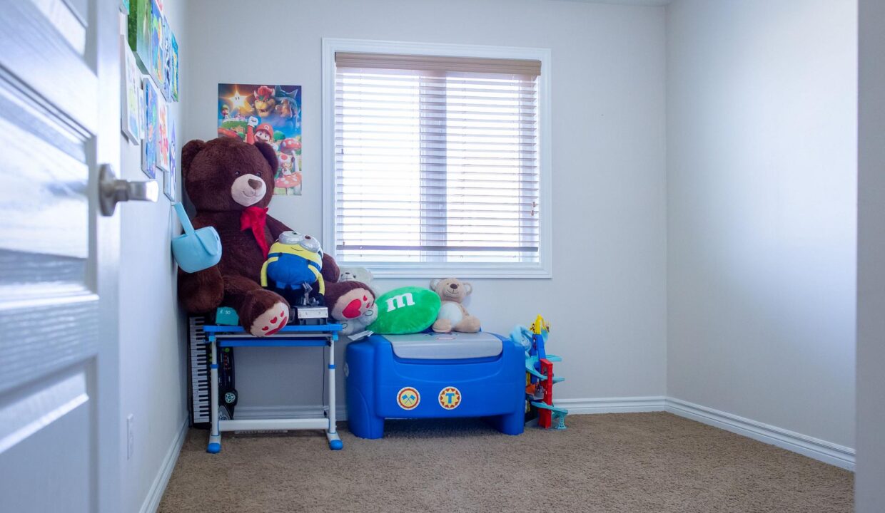 d2a3ef9c-f840-4841-9965-22ca070aadaf-l.jpeg