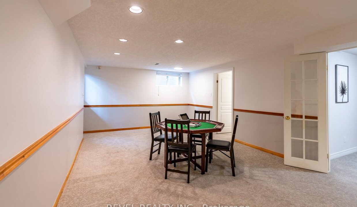 d338e044-fe8f-4512-83b3-fd83232aff79-l.jpeg