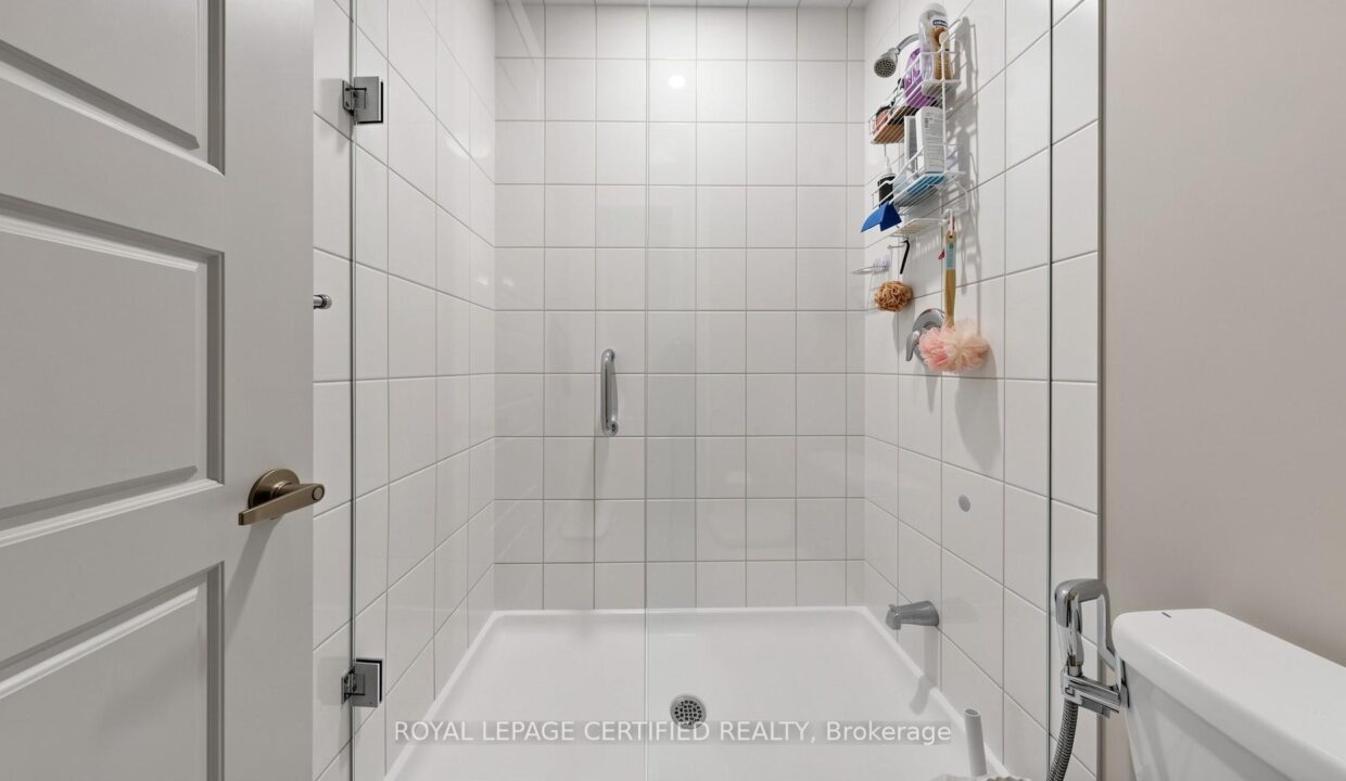d79a5418-8aa7-49fc-b981-ea75d0c37e77-l.jpeg