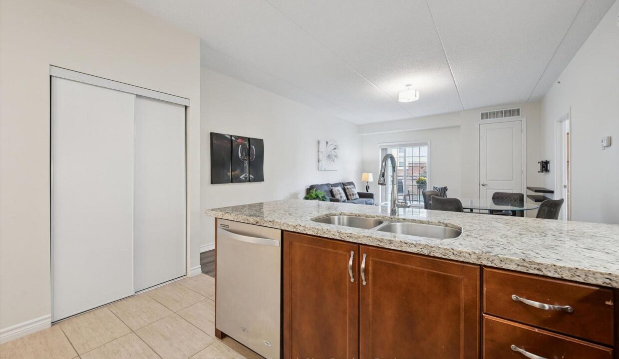db76f366-3878-48d4-9e59-9523e35ed5e5-l.jpeg