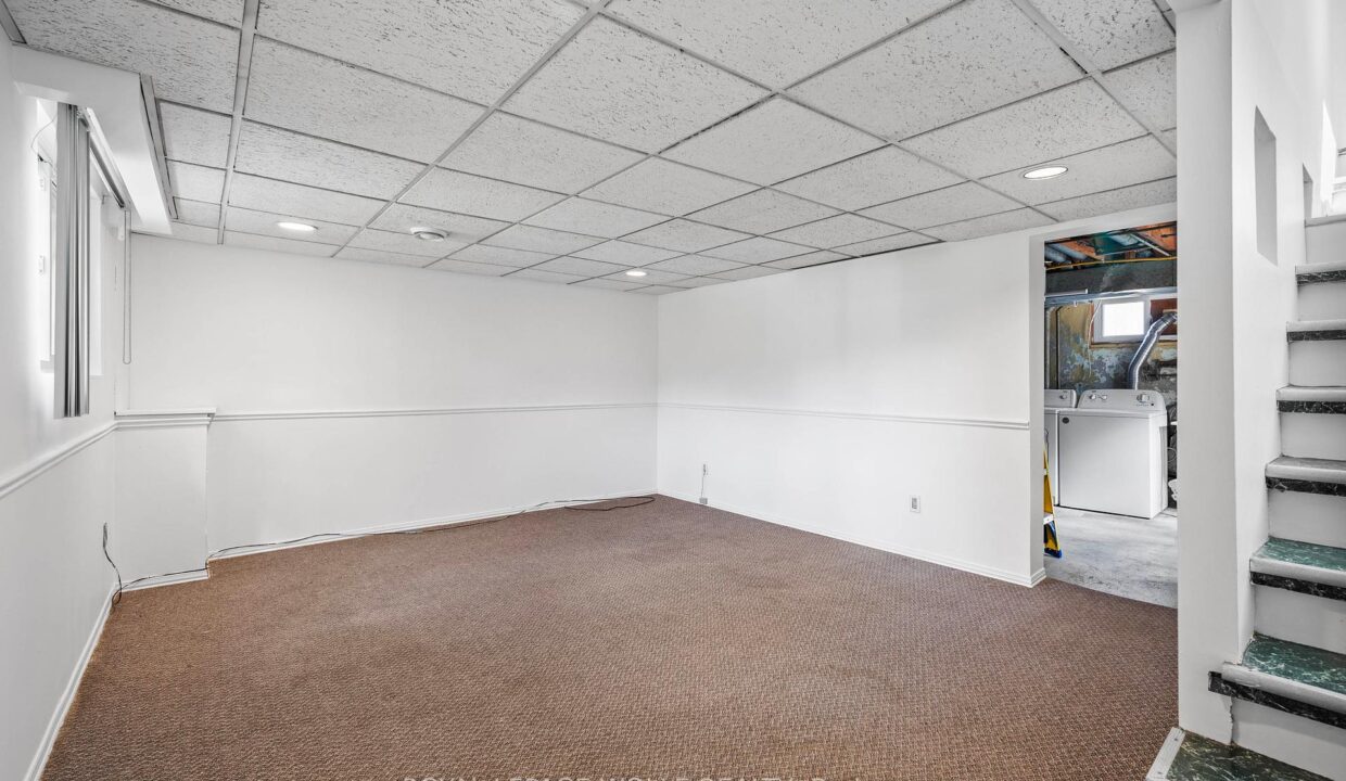 dc001260-1954-45a7-8a9c-0a697e64277e-l.jpeg