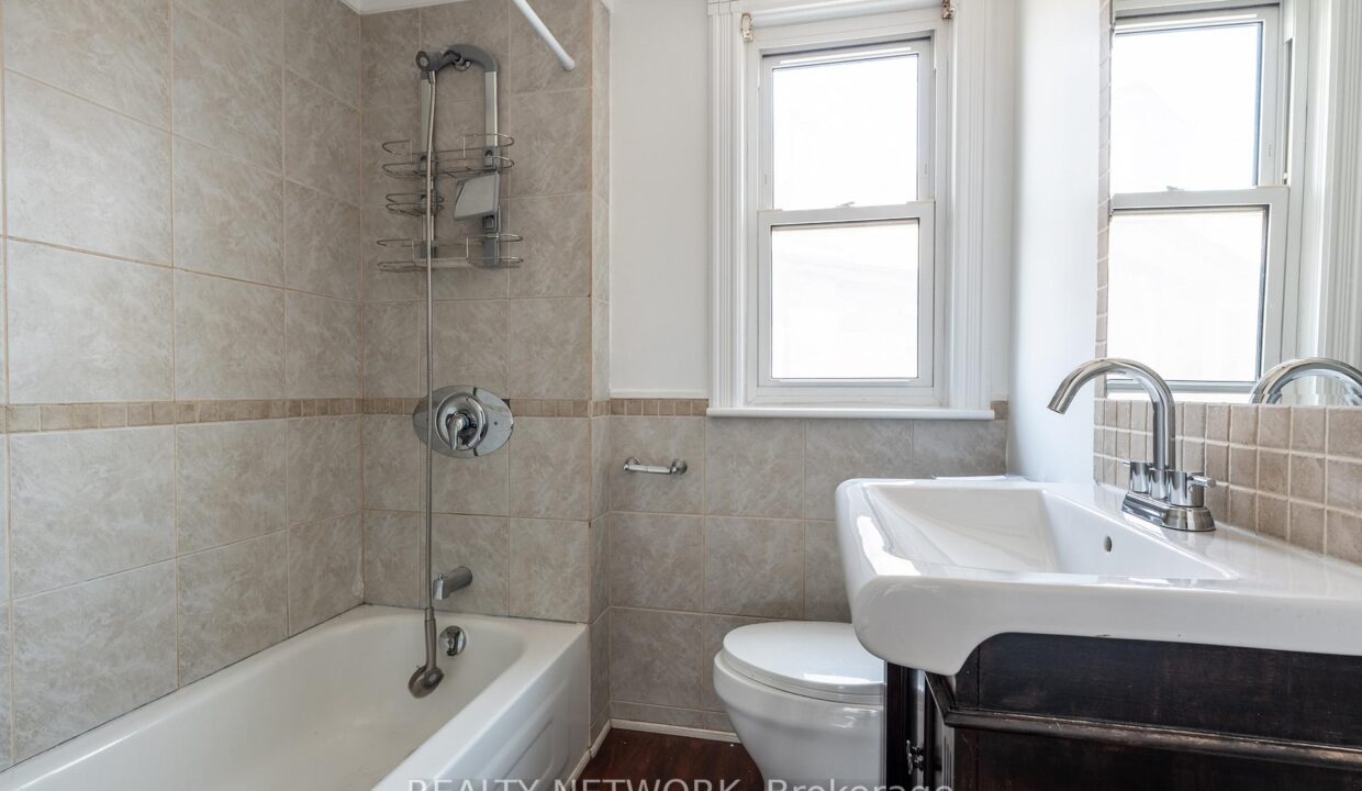 dc6aa4ae-f085-469c-98ab-ba651696d8e5-l.jpeg