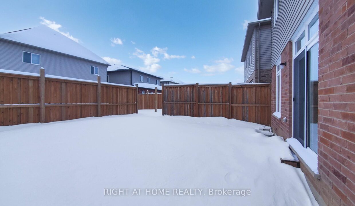 e29833f8-1207-44f2-9ab9-b52169f3f3fc-l.jpeg