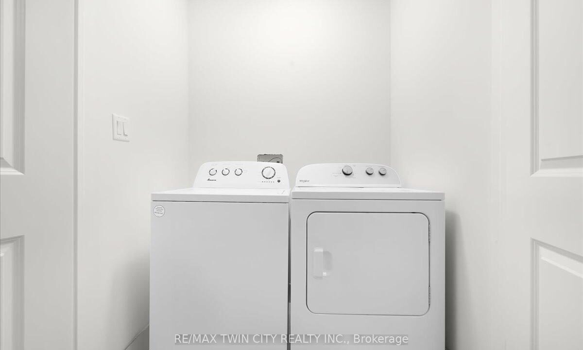 e98b35fd-18d6-40b1-851e-109cb03b89be-l.jpeg