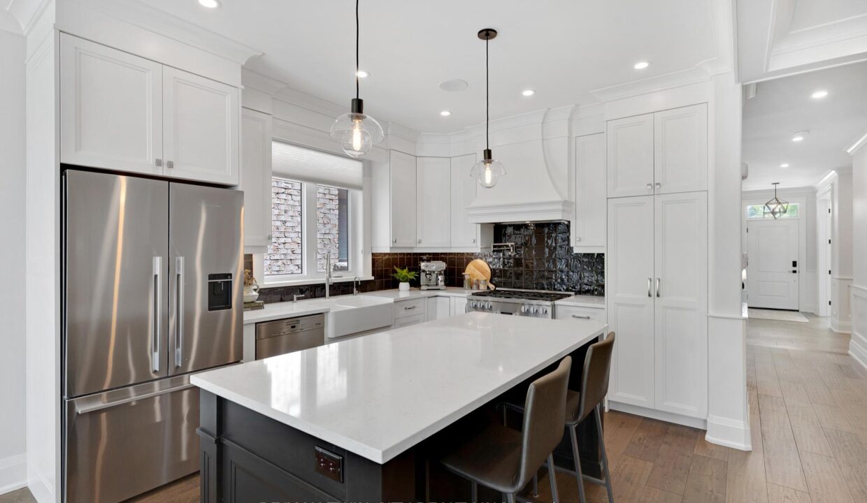 edf39260-dccb-4c03-94b3-297f4ad8a63e-l.jpeg