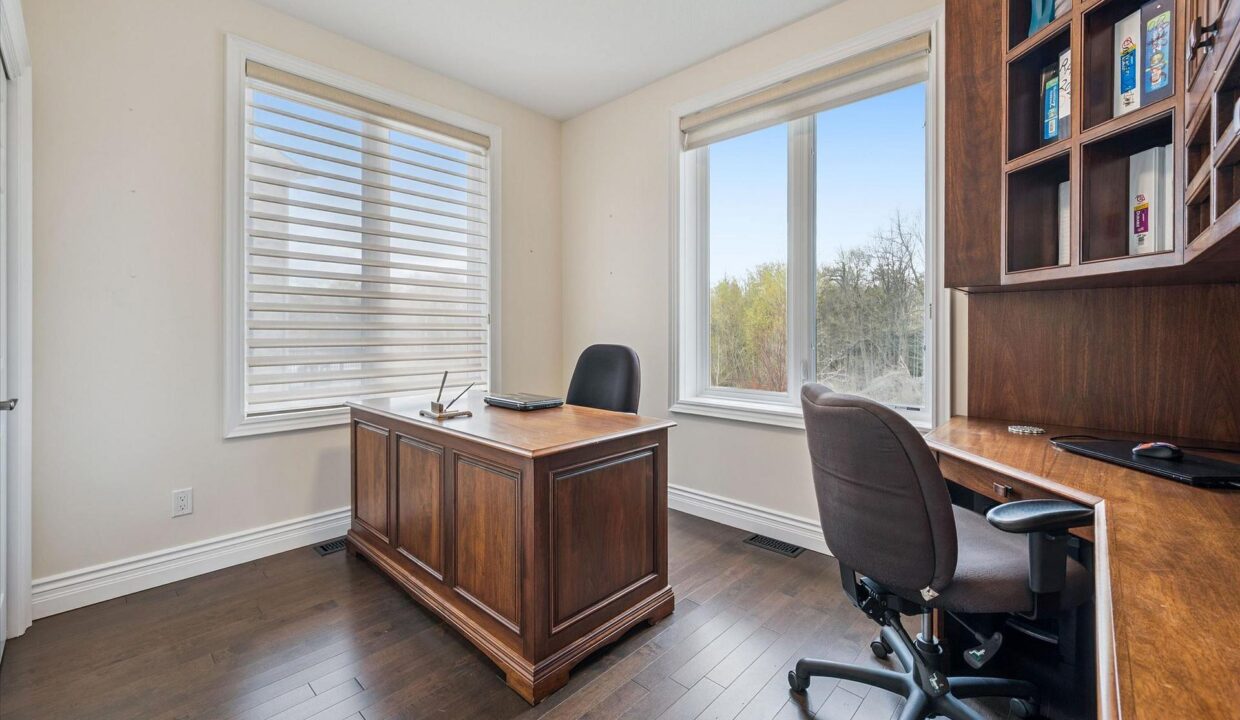 eec4e589-304c-49a6-ac95-602c52effefa-l.jpeg