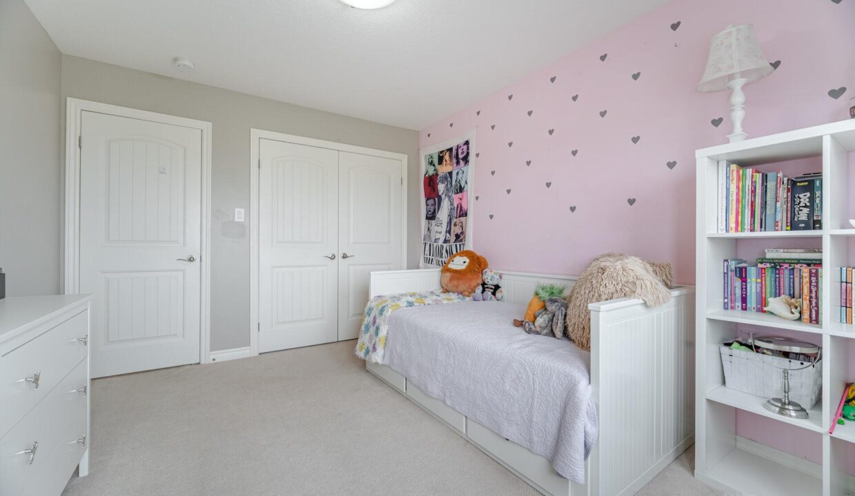efda7628-e903-45cf-87db-be0d795186e6-l.jpeg