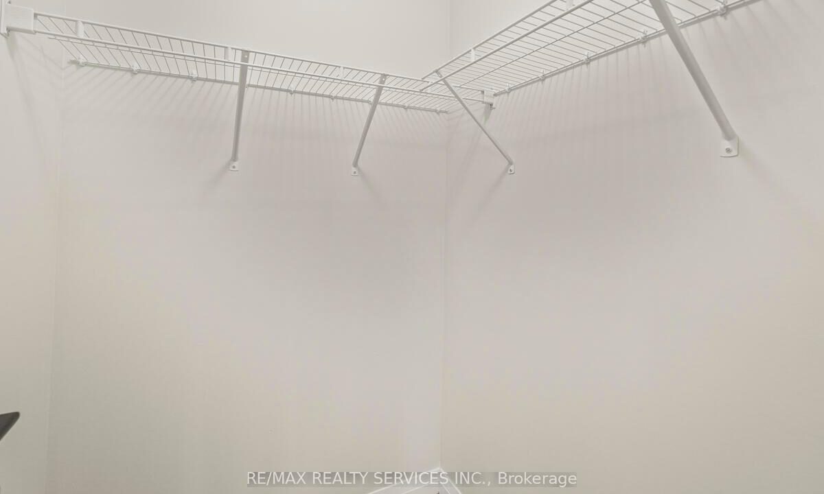 f78031b3-db1e-4e52-bf72-413db80a243f-l.jpeg