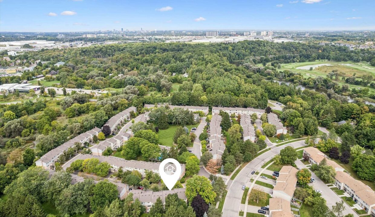 f9608cd3-3f1b-4ee5-9a44-a83ae940122f-l.jpeg