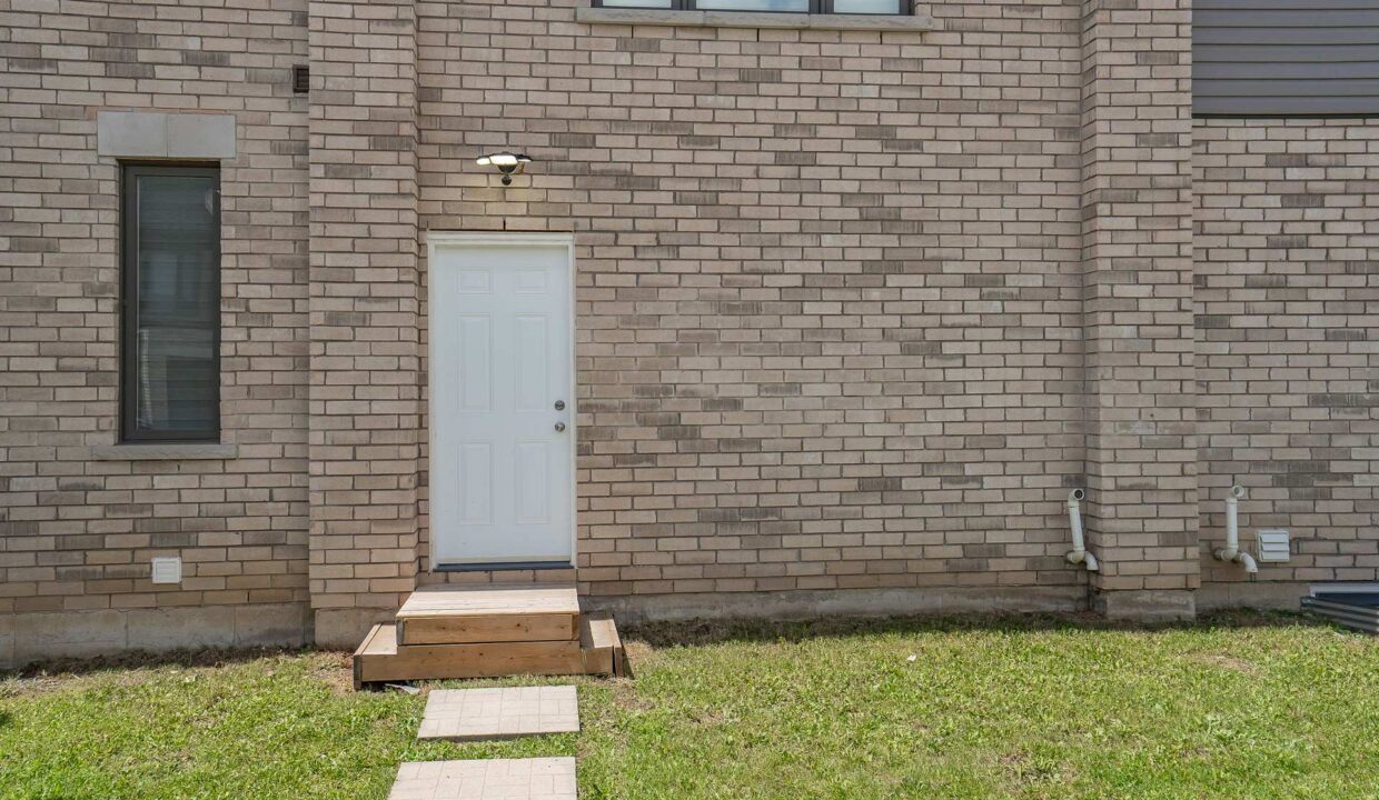 fcbdff12-2680-44eb-afad-95526ded62b5-l.jpeg