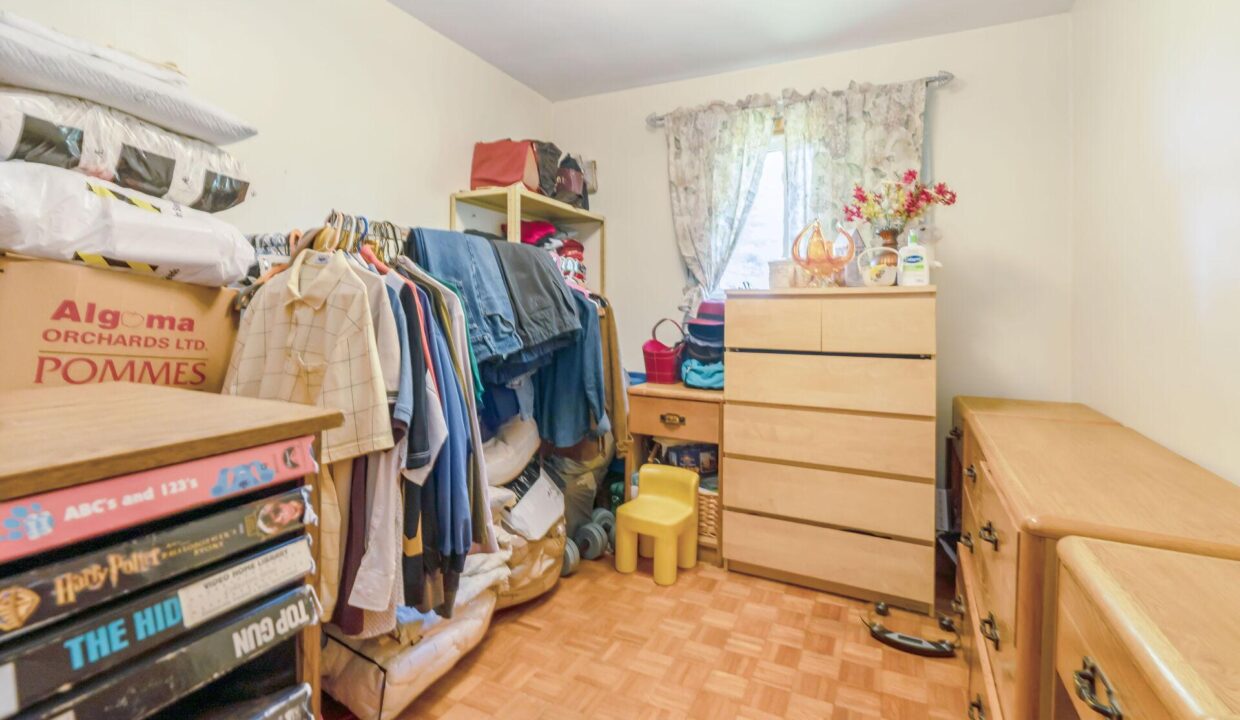 fe9e32cc-7057-4705-a998-3c8d9bc67eed-l.jpeg